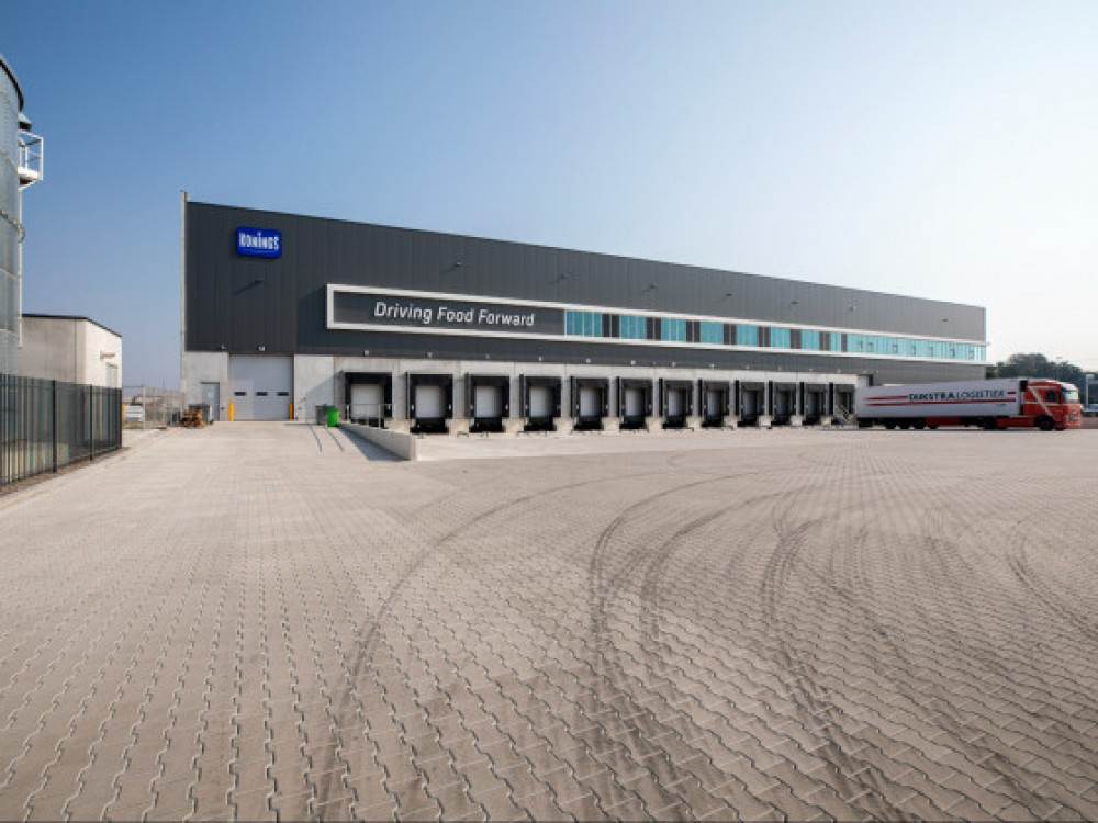 Realisatie nieuwbouw gekoeld warehouse Konings-Zuivel